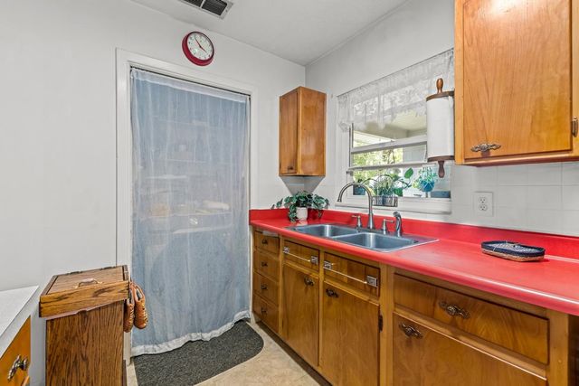 3106 Garfield Drive, Tallahassee, FL 32301