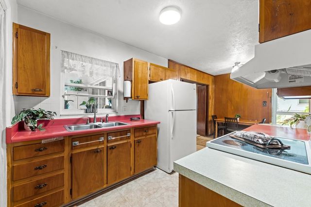 3106 Garfield Drive, Tallahassee, FL 32301