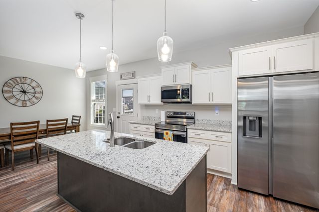 2733 McConnell Rd, Cornersville, TN 37047