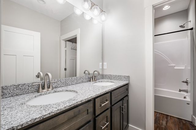 2733 McConnell Rd, Cornersville, TN 37047