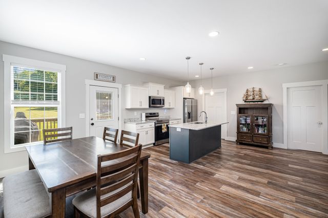 2733 McConnell Rd, Cornersville, TN 37047