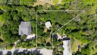 20 N Peak RD, West Lake Hills, TX 78746