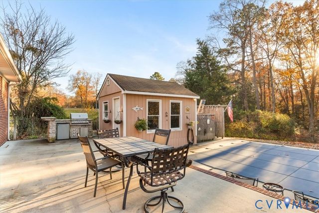 5300 Claridge Dr, Chesterfield, VA 23832