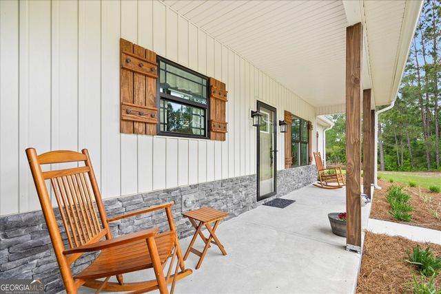 252 Big Horse Drive, Waynesville, GA 31566