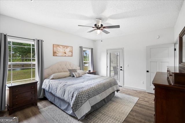 252 Big Horse Drive, Waynesville, GA 31566