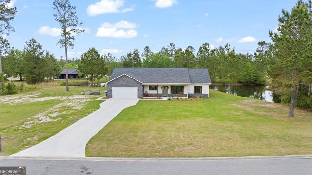 252 Big Horse Drive, Waynesville, GA 31566