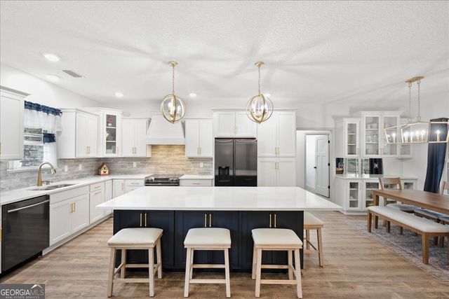 252 Big Horse Drive, Waynesville, GA 31566