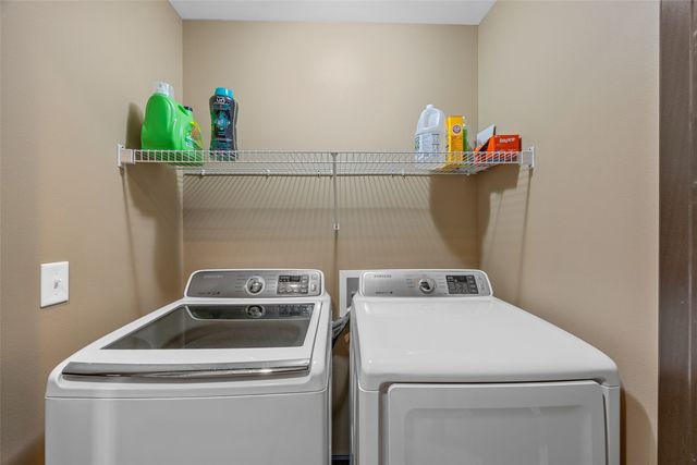 804 Buck St, Tiffin, IA 52340