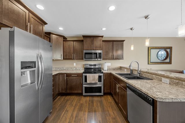 804 Buck St, Tiffin, IA 52340