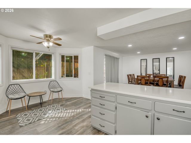 5455 Nw 180TH Pl, Portland, OR 97229