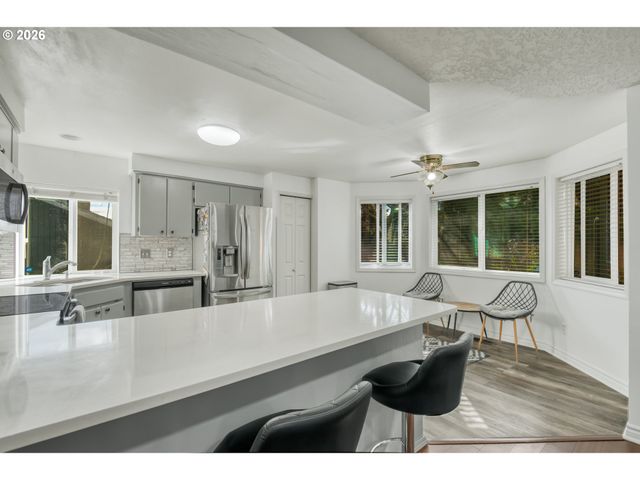 5455 Nw 180TH Pl, Portland, OR 97229