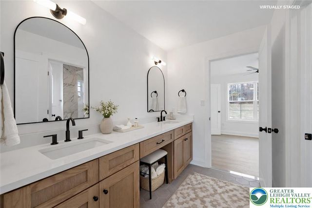 901 Renaldi Road, Wind Gap, PA 18091