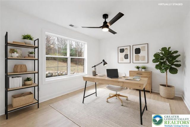 901 Renaldi Road, Wind Gap, PA 18091