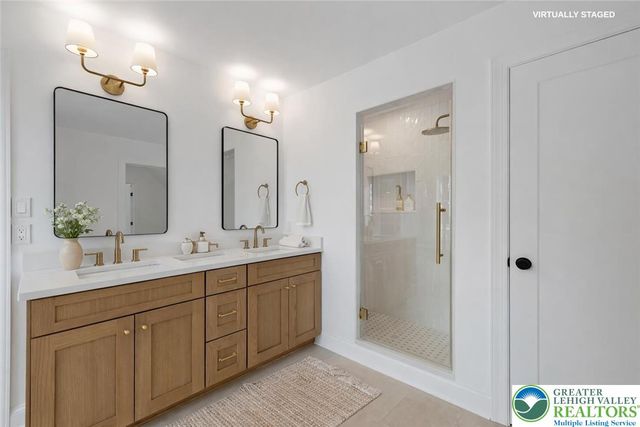 901 Renaldi Road, Wind Gap, PA 18091