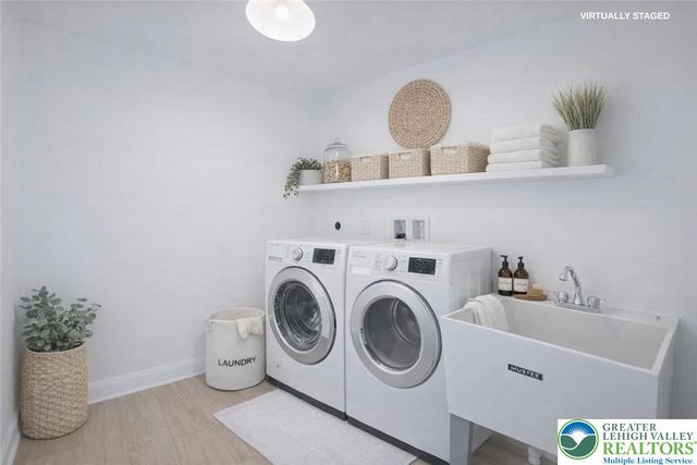 901 Renaldi Road, Wind Gap, PA 18091