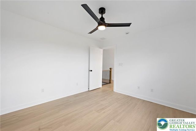 901 Renaldi Road, Wind Gap, PA 18091