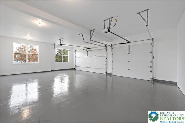 901 Renaldi Road, Wind Gap, PA 18091