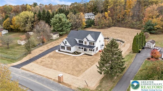 901 Renaldi Road, Wind Gap, PA 18091