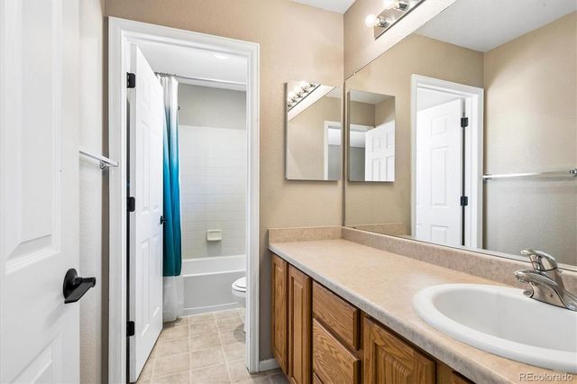 4454 S Himalaya Circle, Aurora, CO 80015