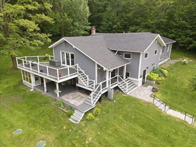 1093 East Hill Road, Richmond, VT 05477
