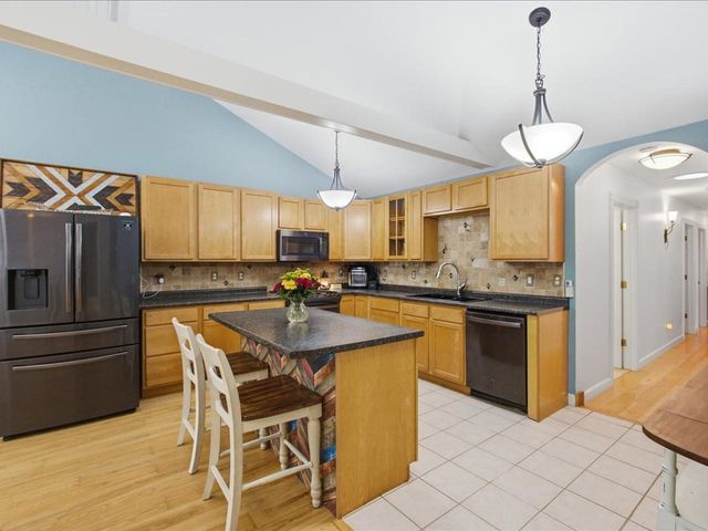 1093 East Hill Road, Richmond, VT 05477