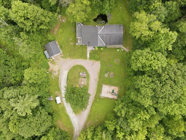 1093 East Hill Road, Richmond, VT 05477