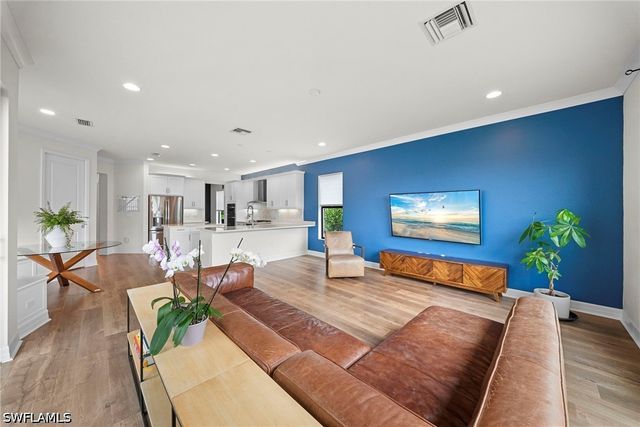 4586 Luminary AVE, Naples, FL 34119