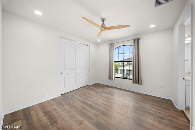 4586 Luminary AVE, Naples, FL 34119