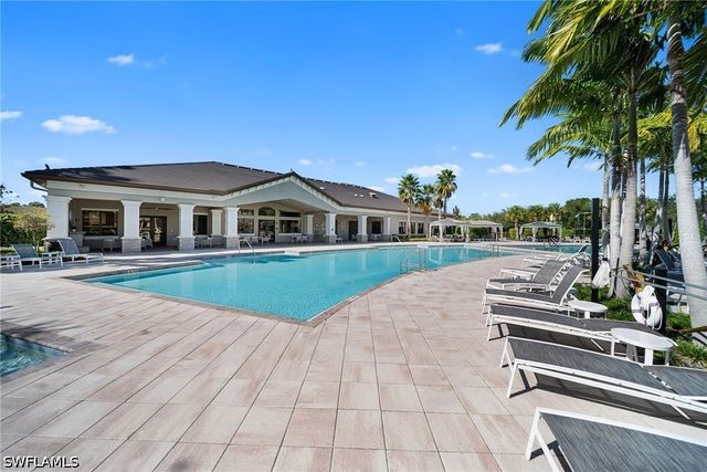 4586 Luminary AVE, Naples, FL 34119