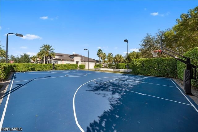 4586 Luminary AVE, Naples, FL 34119
