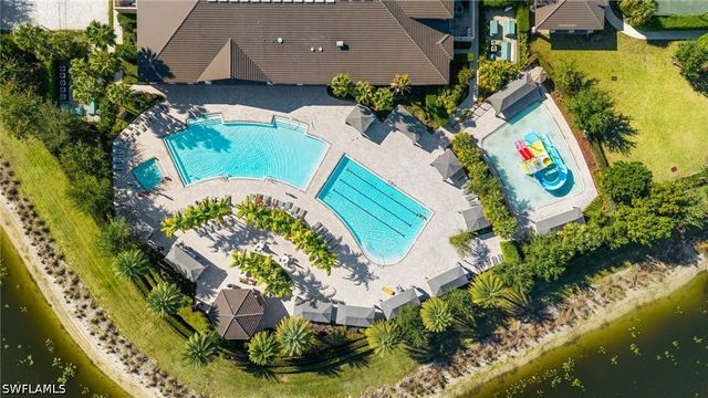 4586 Luminary AVE, Naples, FL 34119