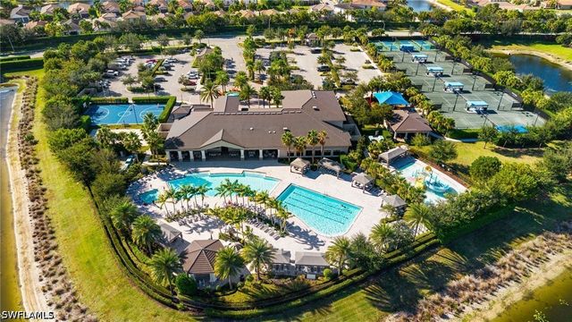 4586 Luminary AVE, Naples, FL 34119