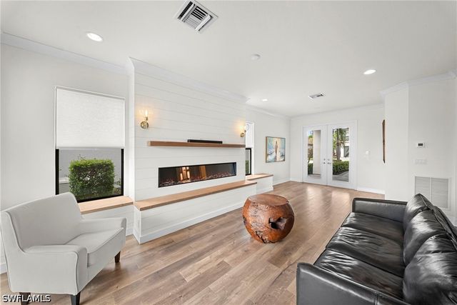 4586 Luminary AVE, Naples, FL 34119