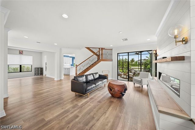 4586 Luminary AVE, Naples, FL 34119