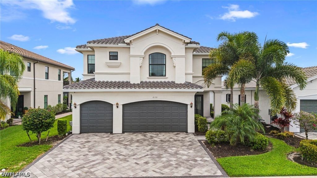 4586 Luminary AVE, Naples, FL 34119