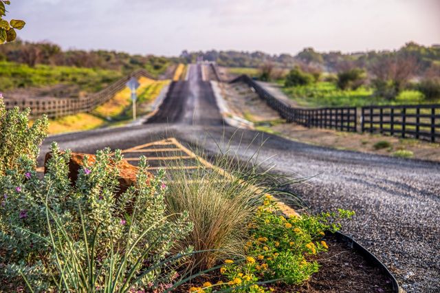 14804 Childress Ranch Dr, Washington, TX 77880