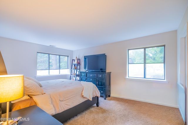 813 Wood Mill Drive, East Windsor, NJ 08512
