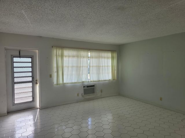 72 Ashby B 72, Deerfield Beach, FL 33442