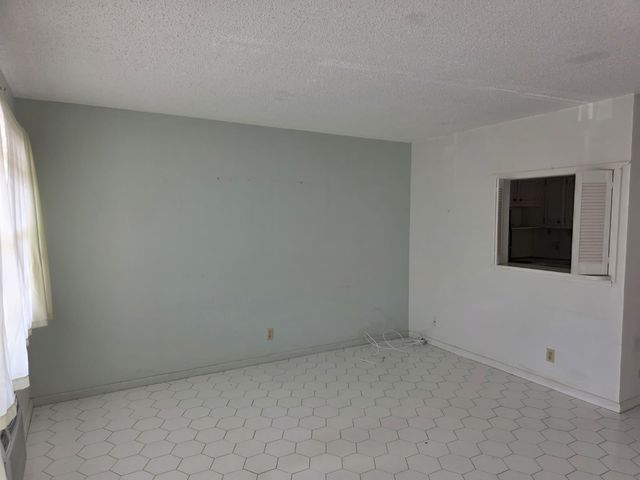 72 Ashby B 72, Deerfield Beach, FL 33442