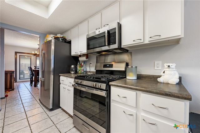 7805 Wakefield Drive, Austin, TX 78749