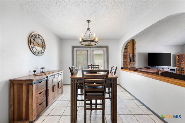 7805 Wakefield Drive, Austin, TX 78749