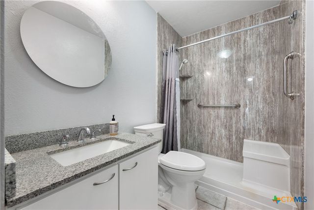 7805 Wakefield Drive, Austin, TX 78749