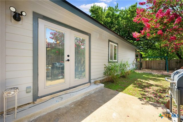 7805 Wakefield Drive, Austin, TX 78749