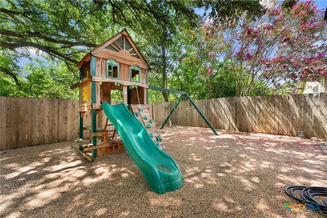 7805 Wakefield Drive, Austin, TX 78749
