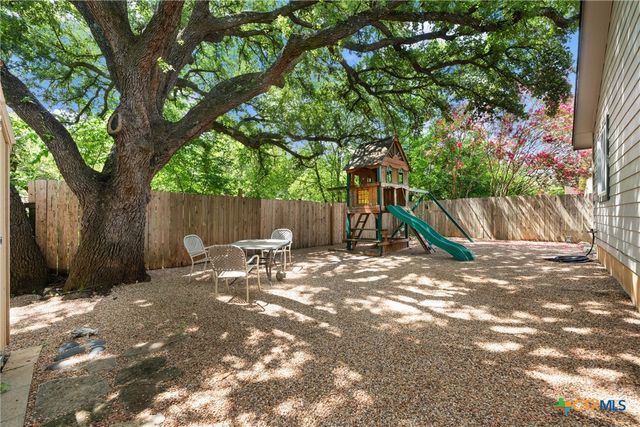 7805 Wakefield Drive, Austin, TX 78749