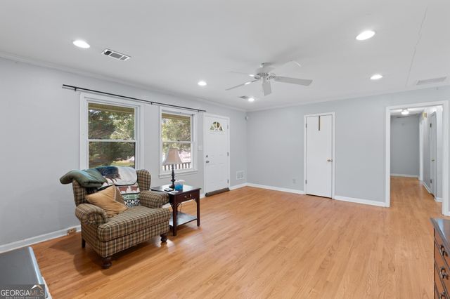 216 S Salem Drive, Mcdonough, GA 30253