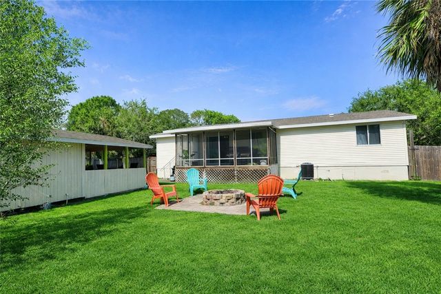 869 Wentworth Street, Sebastian, FL 32958