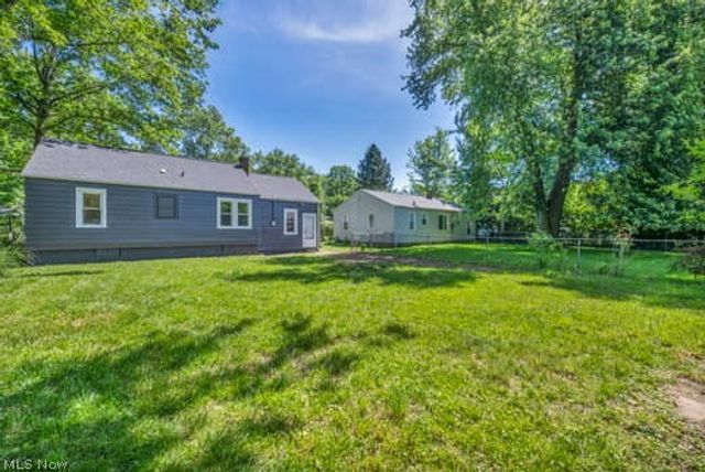 660 Rokeby Road, Eastlake, OH 44095