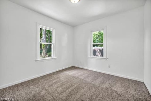 660 Rokeby Road, Eastlake, OH 44095