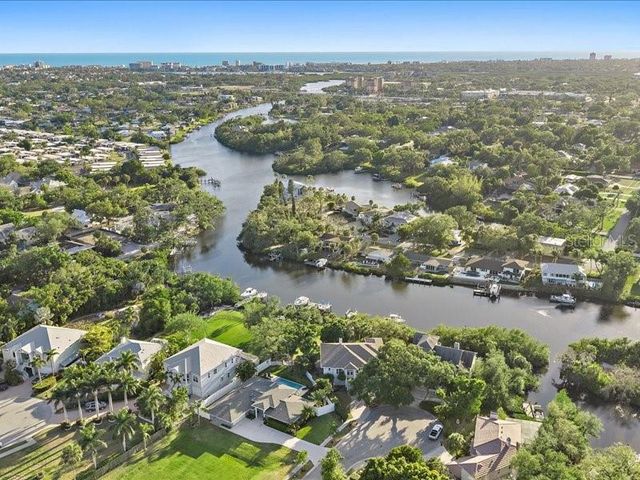 2492 WATERVIEW COURT, Sarasota, FL 34231
